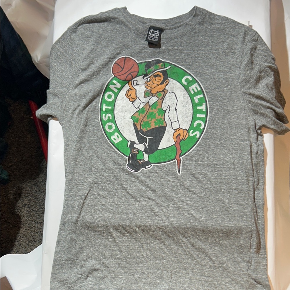 Boston Celtics Logo T-Shirt